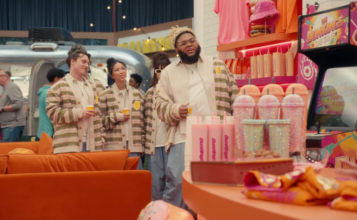 Frankie Seratch in Dunkin&rsquo;s 2025 Super Bowl campaign, alongside Druski